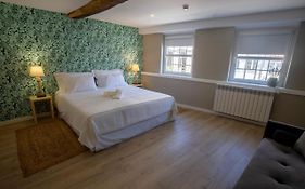Secret Garden Suites in Bragança